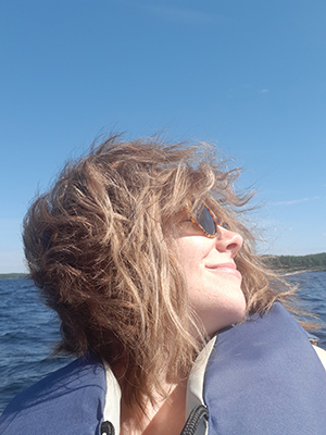 Hiiden Laulu, Marjo Honkaharju. Hiiden Laulu, Marjo Honkaharju.